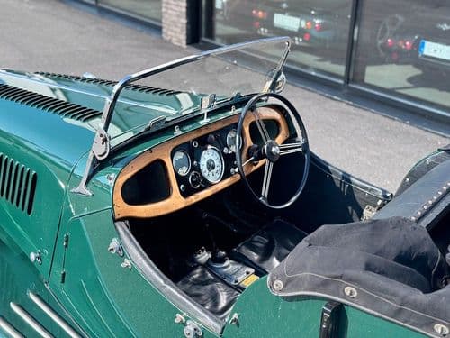 Photograph of vehicle for sale