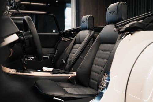 Photograph of vehicle for sale