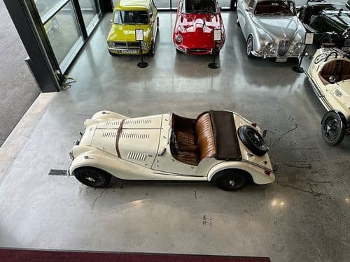 Photograph of vehicle for sale