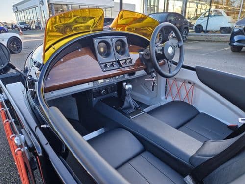 Photograph of vehicle for sale