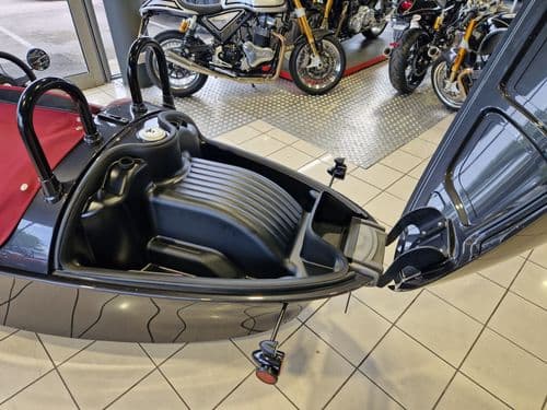 Photograph of vehicle for sale