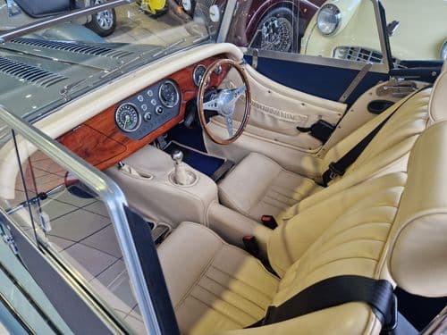 Photograph of vehicle for sale