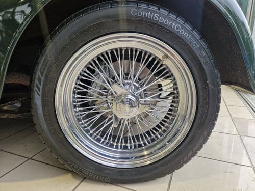 Photograph of vehicle for sale