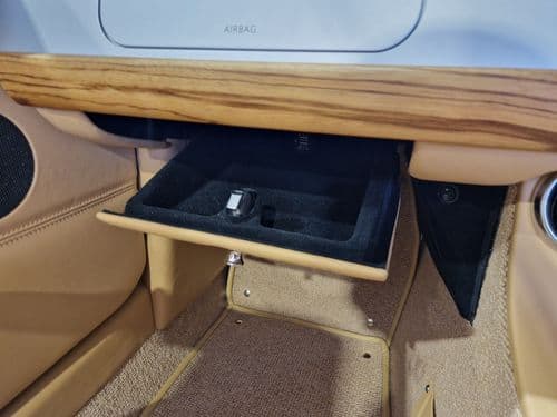 Photograph of vehicle for sale