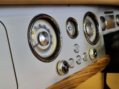 Photograph of vehicle for sale