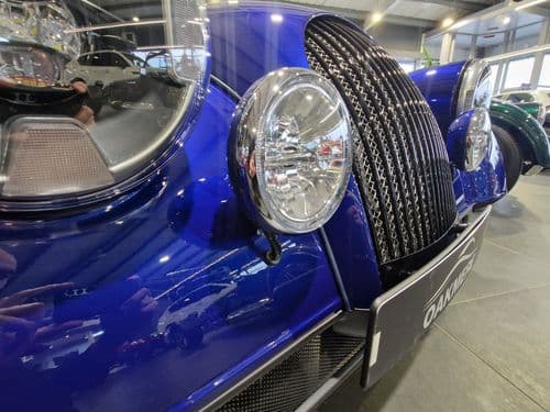 Photograph of vehicle for sale