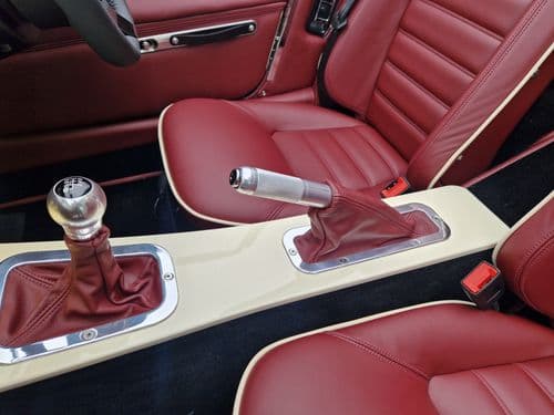 Photograph of vehicle for sale