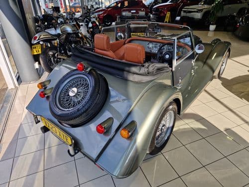 Photograph of vehicle for sale