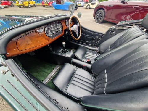 Photograph of vehicle for sale